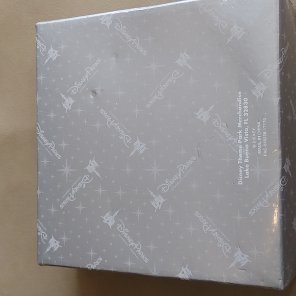 Disney Wine Accessories - Picture 8 of 9